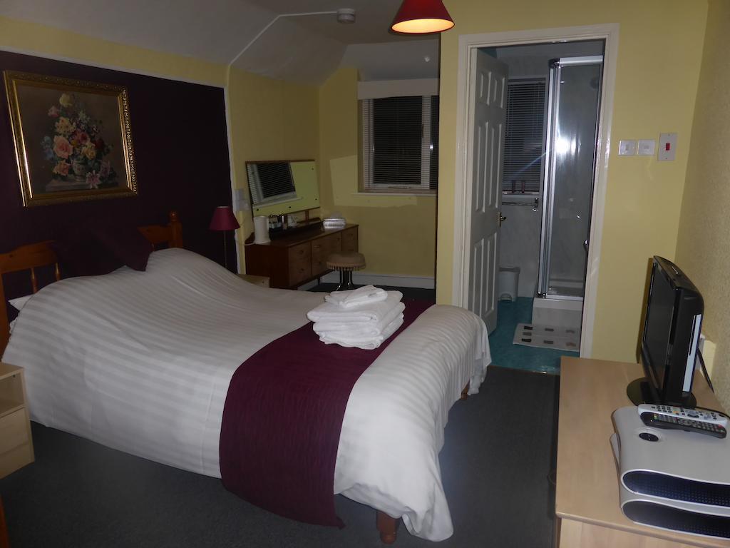 Kings Arms Hotel Penryn Ngoại thất bức ảnh